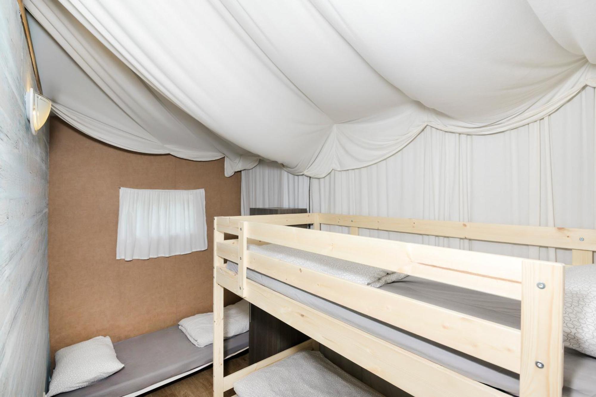 Camping 2000 Januv Dul المظهر الخارجي الصورة